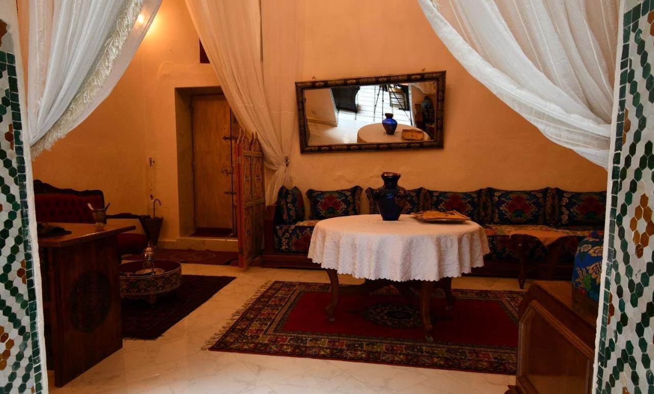 Riad Alkatib Meknès Buitenkant foto